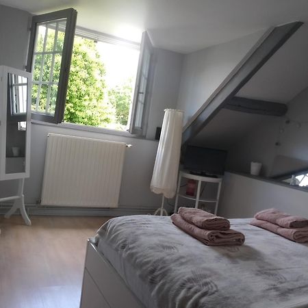 La Petite Maison Sainte-Gemme-Moronval Екстер'єр фото